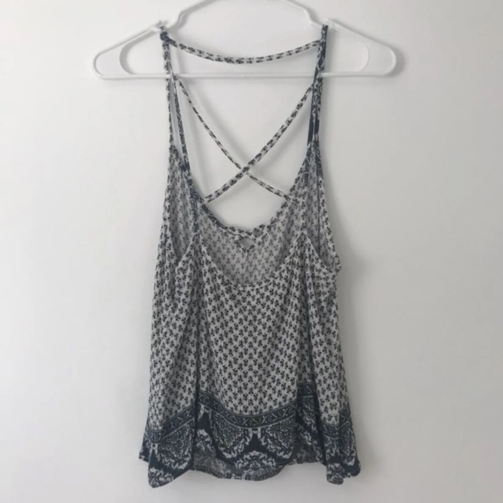 Patterned Tank Top - Picture 2 of 4